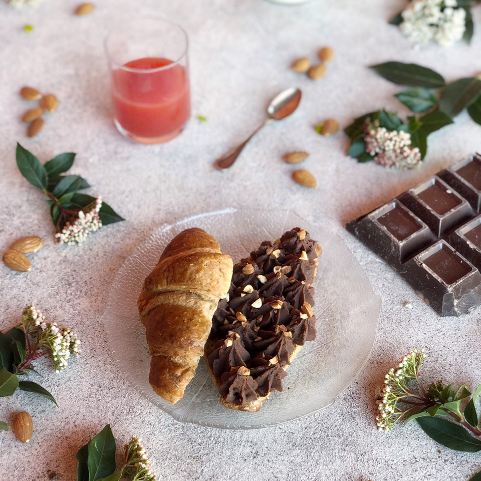 CROISSANT AL DOPPIO CIOCCOLATO